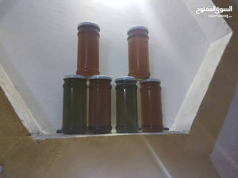 عسل اصلي مكفول والفحص
