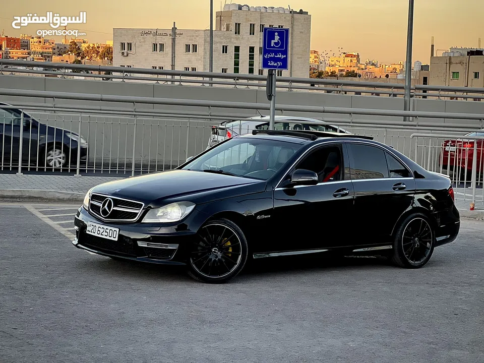 مرسيدس c 200 موديل 2008 محوله c63