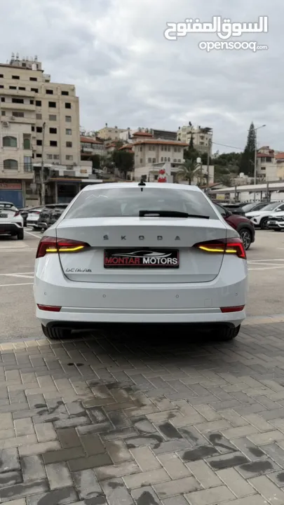 سكودا اوكتافيا ترخيص 2022 محرك 2000 ديزل جير أوتوماتيك 150 حصان