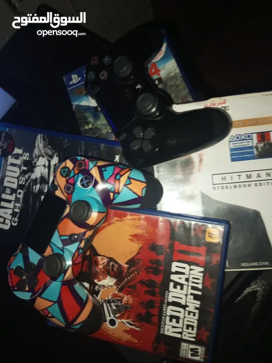 للبيع أو البدل: PS4 Slim بحالة ممتاز أقر الوصف