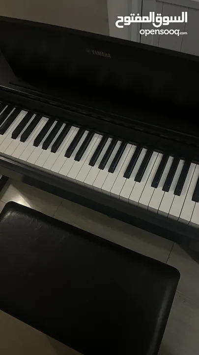 Yamaha piano it’s completely new very clean