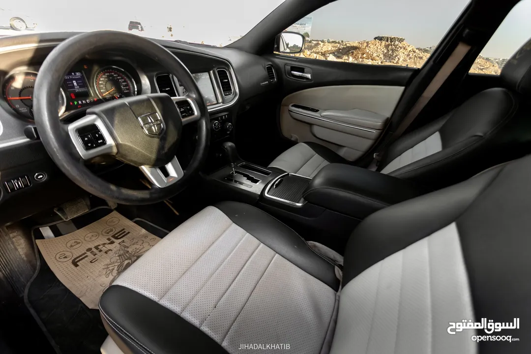 دودج تشارجر موديل 2011 Dodge Charger بحالة ممتازة !!