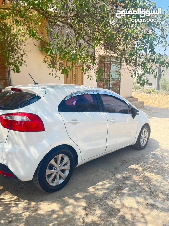 كيا برايد بنزين اوتوماتيك