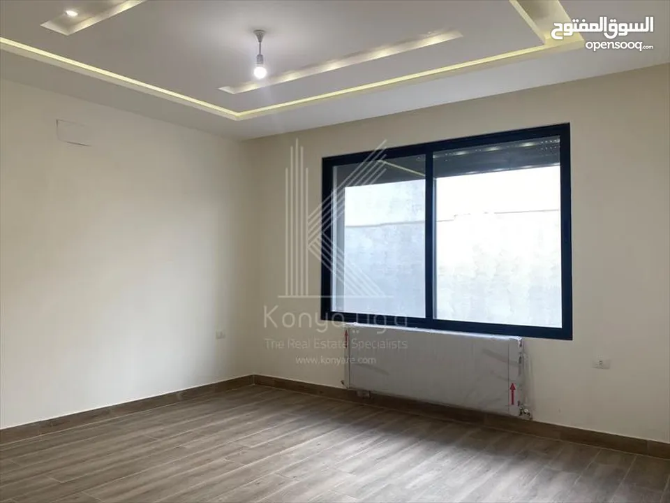 شقة مميزة للبيع في الظهير - طابق ارضي معلق