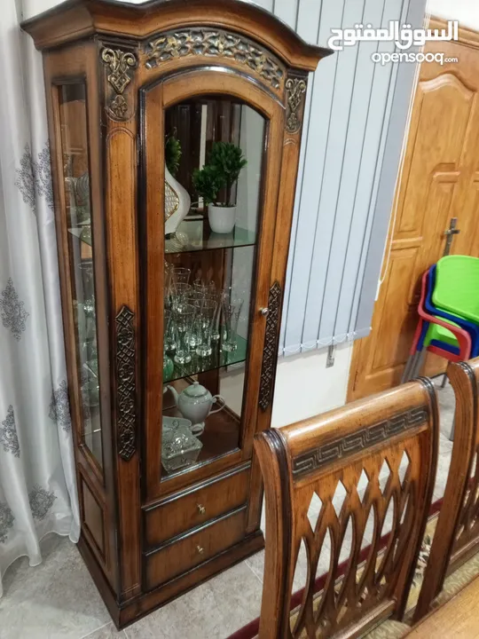 طاولة سفره بحال الوكاله
