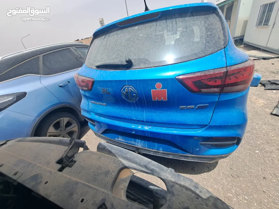2023 Mg Zs كهربا بطارية الكبيرة فل كامل مصلح او على ضربته