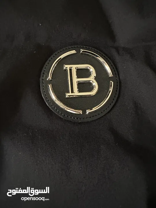 Black Balmain shirt (قميص بالمان اسود)