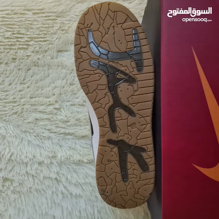 [سنيكرز  جديد نمرة 43] نايكي جوردان جمب مان جاك (ترافيس سكوت) المميز