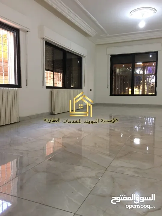 شقة فارغة - الجبيهة - 3نوم1ماستر - 350م - ارضية - حديقة - ترس - قرب الخدمات