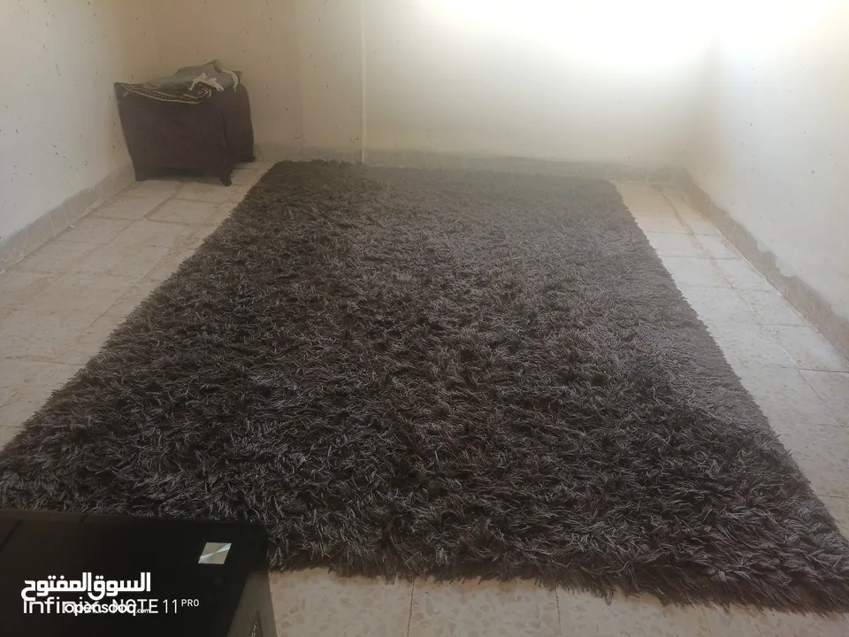 سجاد نوعيه ثقيله جدا جدا حاله ممتازه