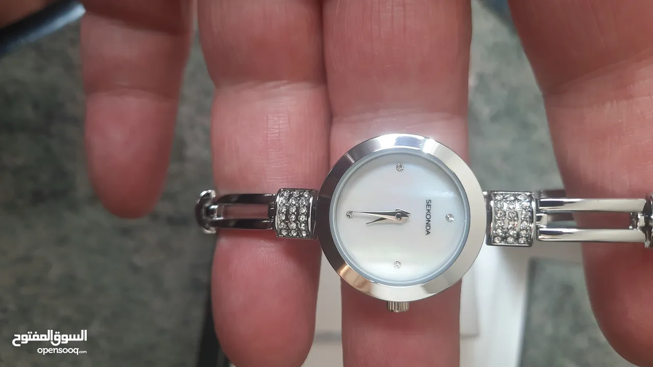 4 ساعات نسائية كونوغراف للبيع Michael Kors, Esprit, Inex, Sekonda