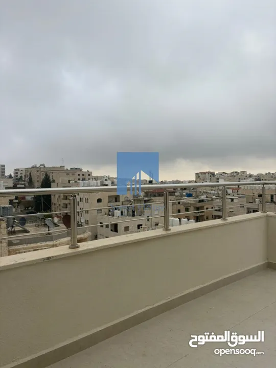 شقة فاخرة للبيع في تلاع العلي  - خلف السلطان طابق ثالث 114م مع روف 57م تشطيب سوبر ديلوكس لم تسكن