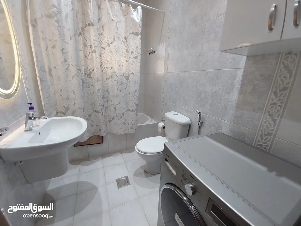 شقة للايجار في عبدون  ( Property 32100 )-175072560