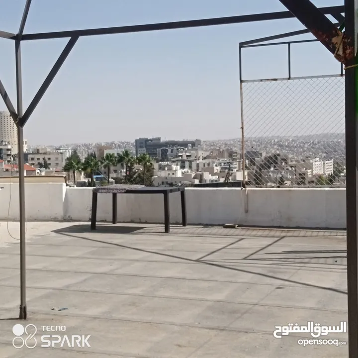 طابقين و ما يعلوه للبيع من ضمن عمارة سكنية