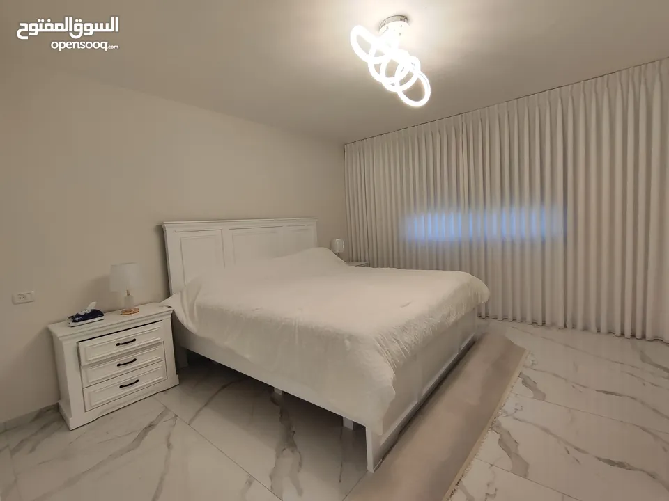 شقة راقية جديدة مفروشة للايجار في الطيرة