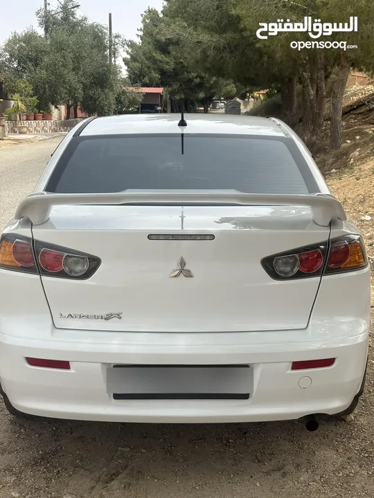 ميتسوبيشي لانسر الفراشه موديل 2014