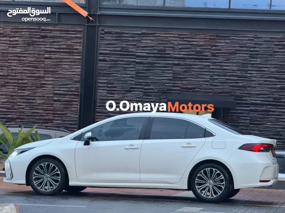 Toyota Corolla Hybrid 2023 عداد قليل ، فحص نخب ولا غرام بوية ، أعلى فئة إضافات و بسعرررررر مميزز