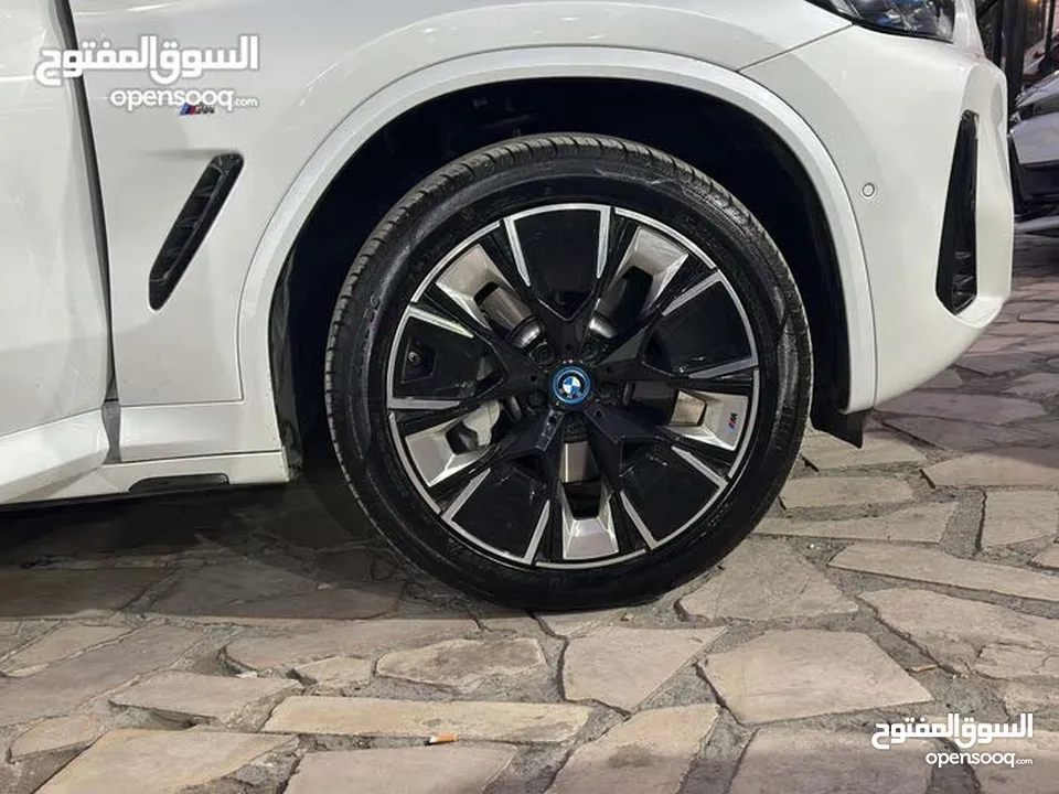 BMW ix3 2024 أقساط بدفعة أولى تبدأ من 6500 تسليم مفتاح وقسط شهري يبدأ من 490