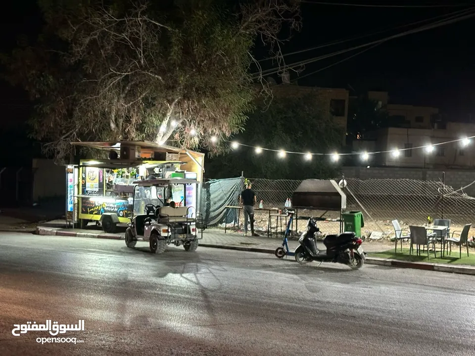 كيوسك/كشكمطعم متنقل