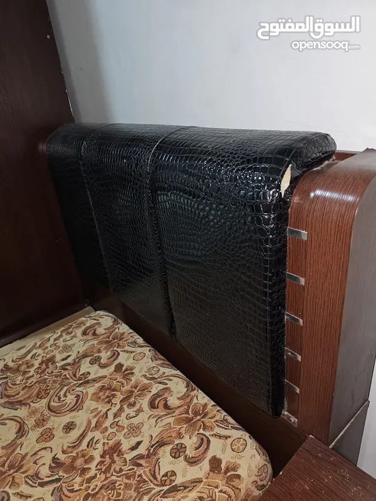 غرفة نوم خزانة و  تختين مفرد ونص ikia
