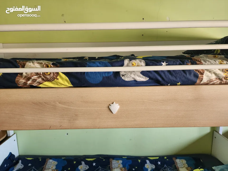 سرير اولاد  من صفاه هوم استعمل خفيف كالجديد طابقين