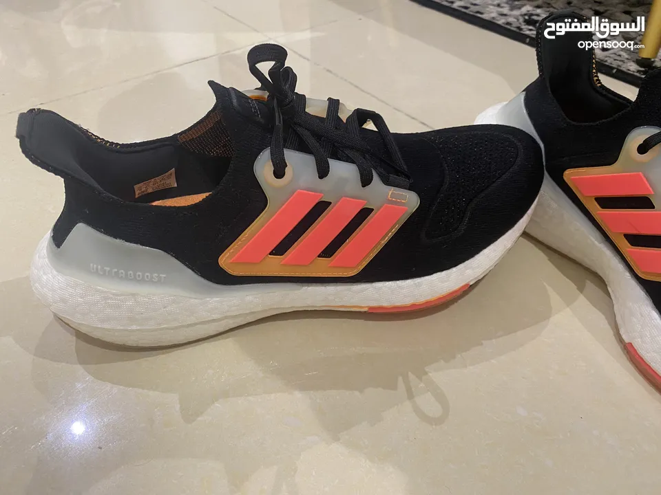 New original Adidas ultra boost shoes for sale