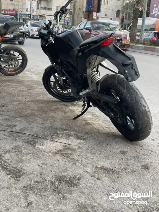 Ktm duke 200