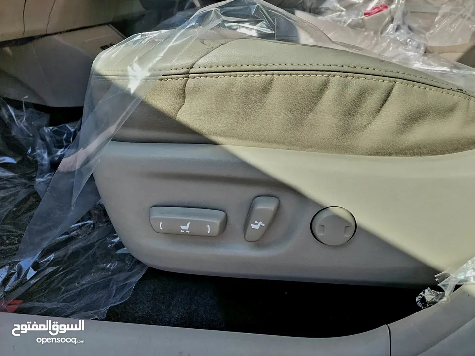 تويوتا بريوس 2012 فل كامل ماعدا الفتحة