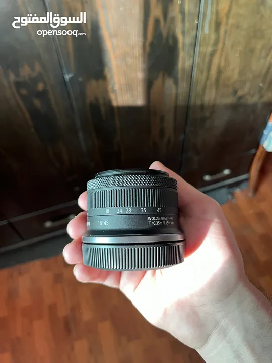 Canon r50.