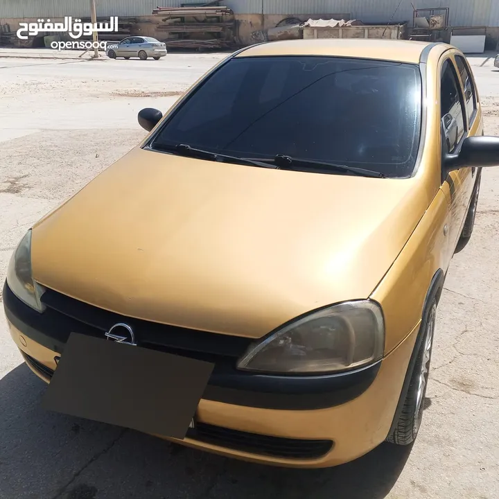 سيارة اوبل كورسا للبيع موديل 2002