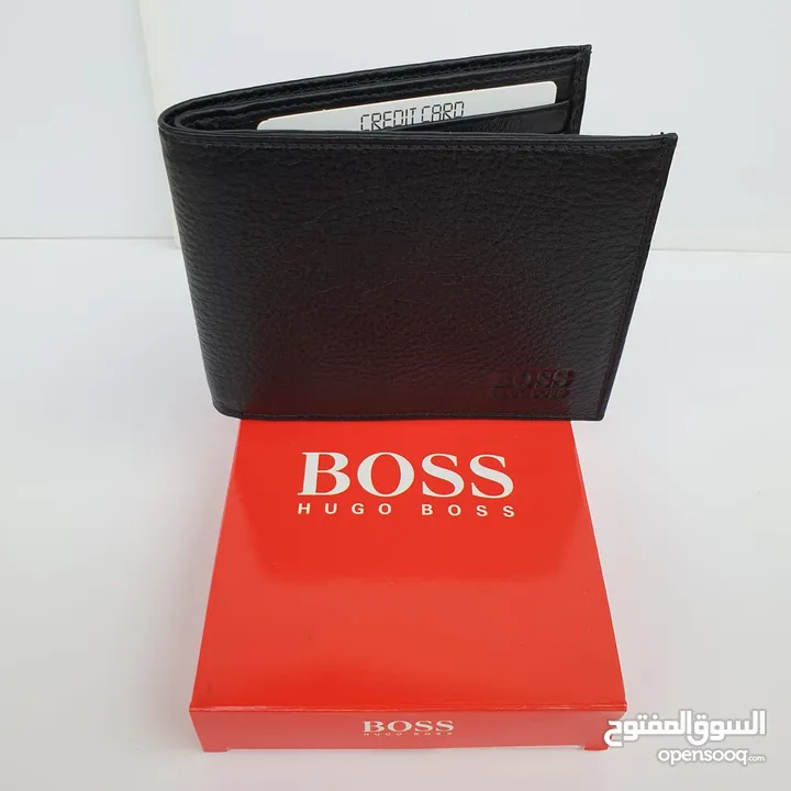 محفظة HUGO BOSS جلد طبيعي 100% جديده مميزة