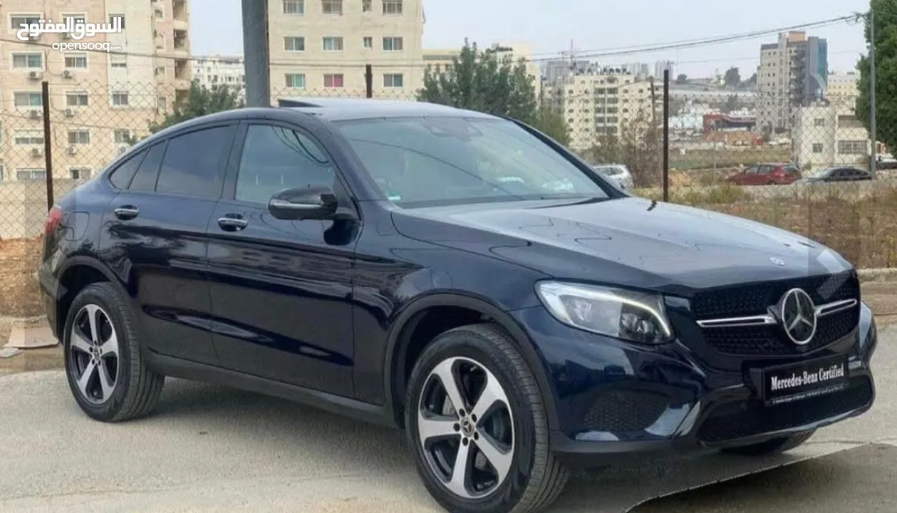 مرسيدس GLC 350e هايبرد 2018 كوبيه 4MATIC – نظيفة جداً و في مجال بالسعر