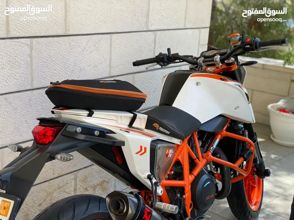 KTM duke 690 R1 كي تي ام ديوك 690 ار1