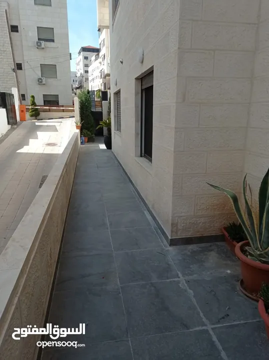 Unfurnished apartment for sale  ( Property 41368 )-174782760