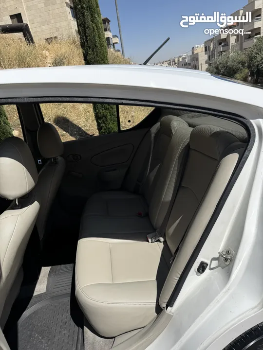 Nissan Sunny 2016