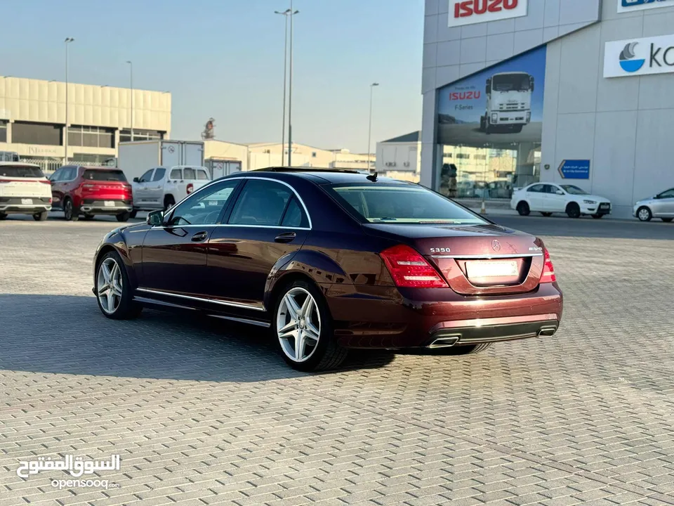 Mercedes Benz S-350 AMG 2011 (Maroon)