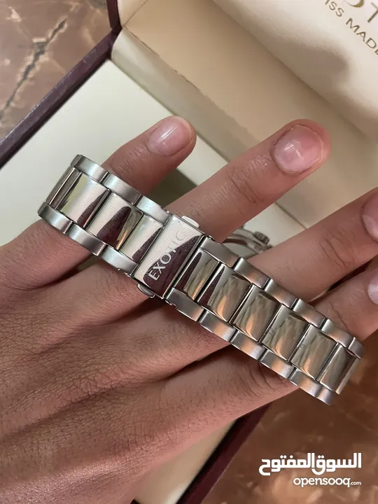 ساعه exotic سويسري جديده السعر على واتس