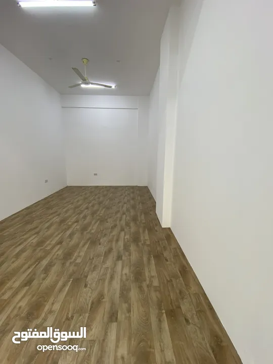 محل للإيجار فالخوض السادسه Shop for rent in Khoud 6