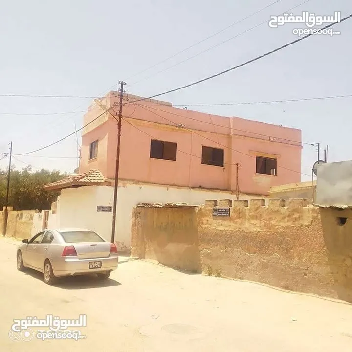 بيت طابقين للبيع مقابل مسجد التوبة