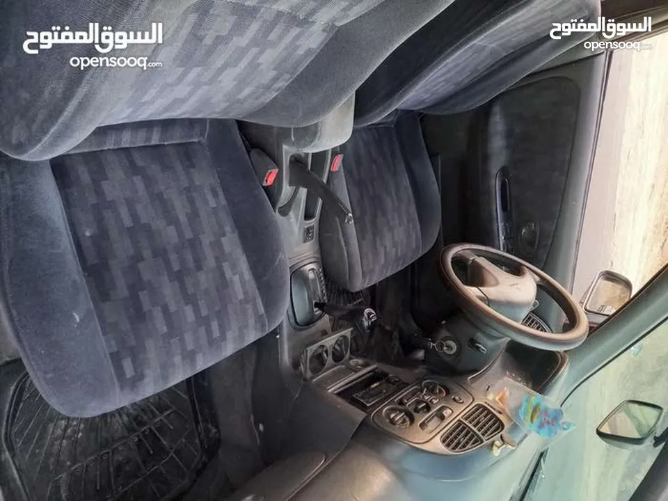 لانسر للبيع