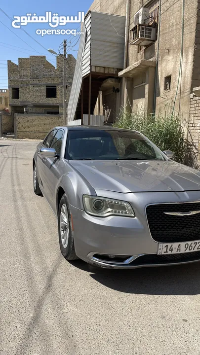 اوباما كرايسلر C300 للبيع