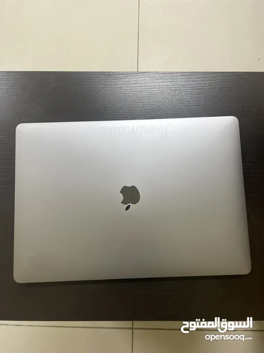 MacBook Pro 2019 16 inches