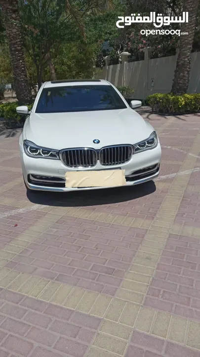 للبيع bmw الحجم li730