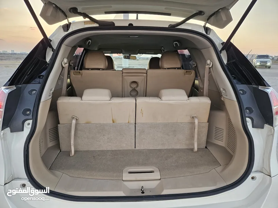 Nissan x trail model 2015 gcc full auto good condition very nice car everything perfect