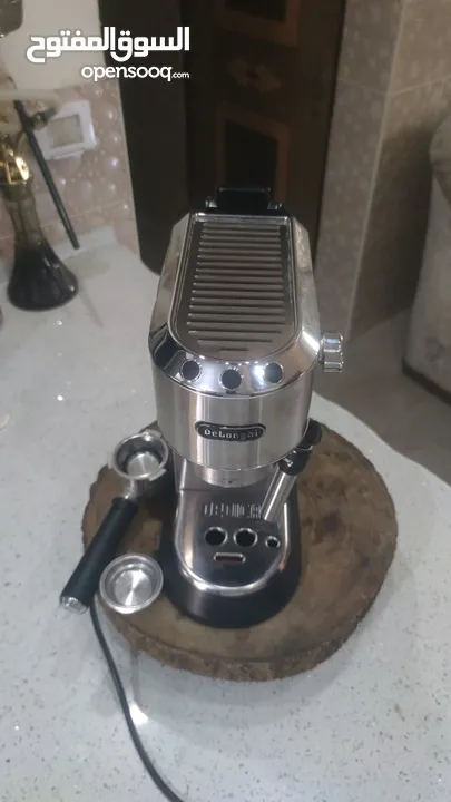 ماكينة قهوة اسبرسو  delonghi dedica ec685