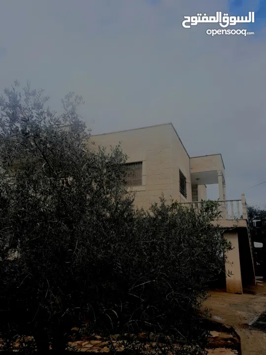 منزل على قطعة أرض 2 دونوم ، لمعرفة السعر الرجاء التواصل على الرقم في الوصف