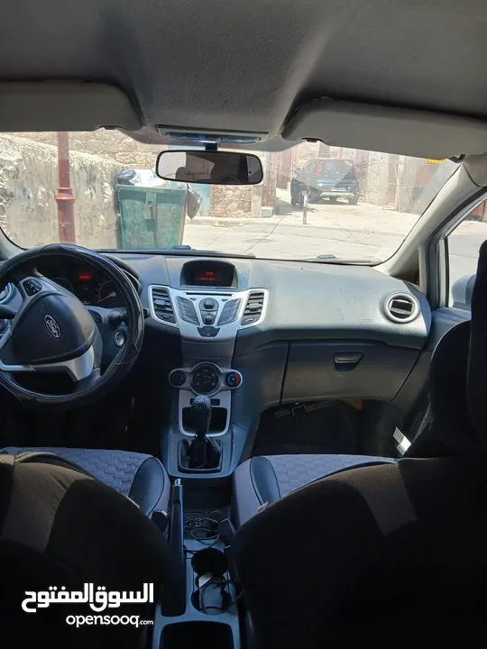 فرد فيستا للبيع 2012