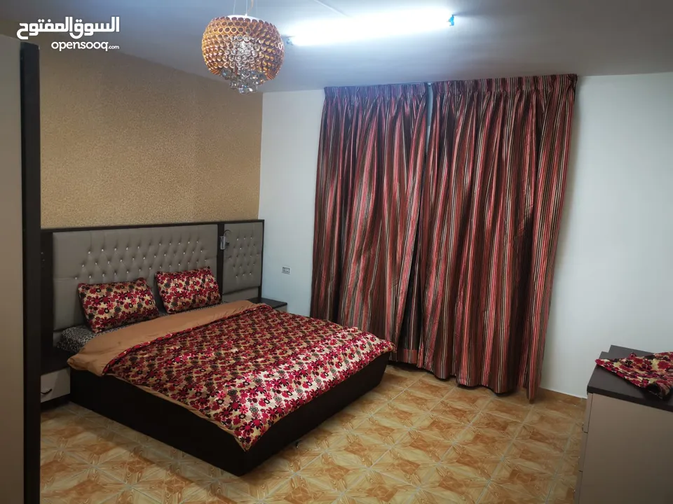 شقة مفروشة للايجار اربع وثلاث غرف نوم في الرابية يومي اسبوعي