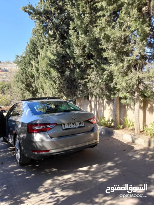 سكودا سوبيرب  2019 4/4 280 حصان بانوراما فل اضافات المحرك لجديد اقتصادي 4وضعيات قياده