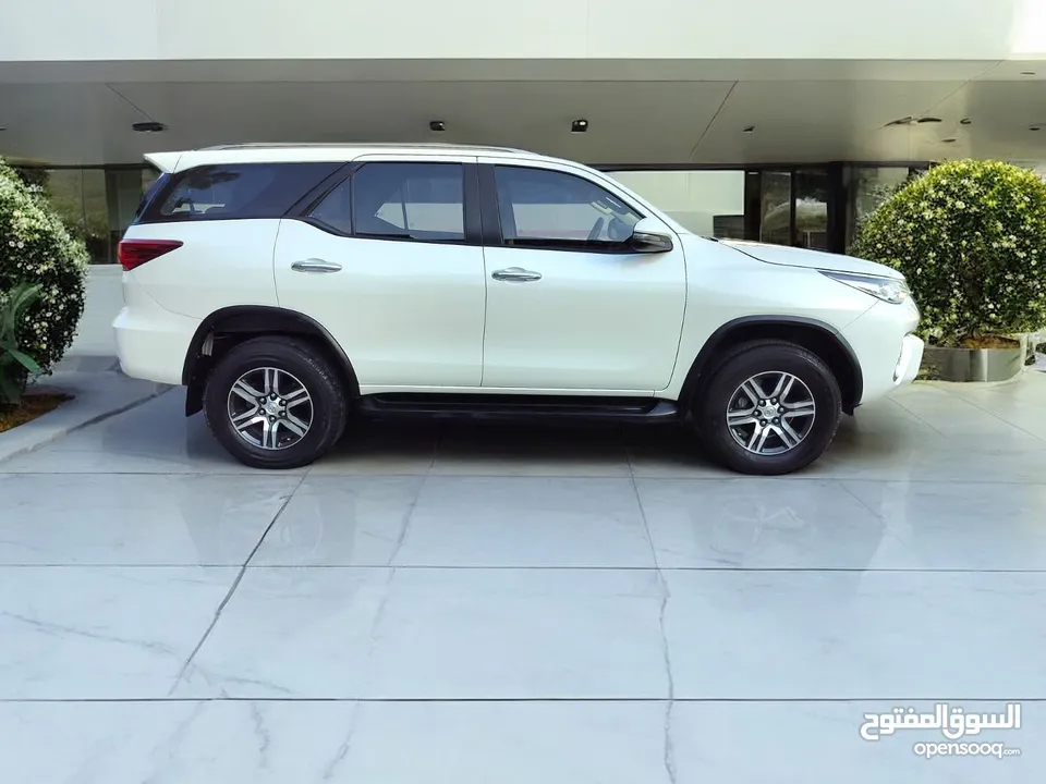 TOYOTA FORTUNER  2020  2.7L I4   0% DP  GCC SPECS  WELL MAINTAINED